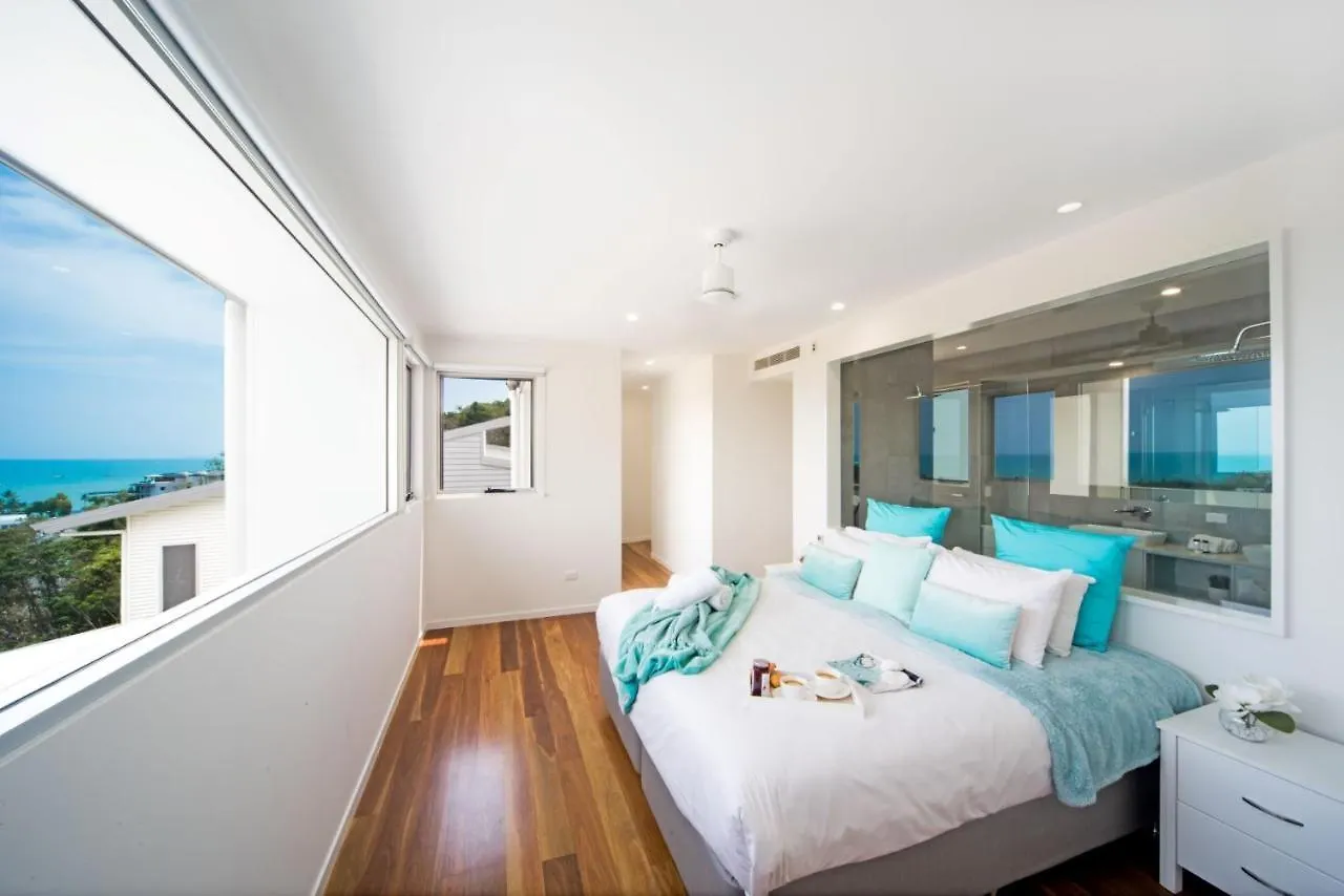 Oleander Holiday Home - Airlie Beach Australia