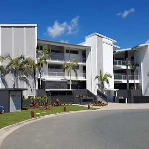 Hotel Harbour Cove, Airlie Beach