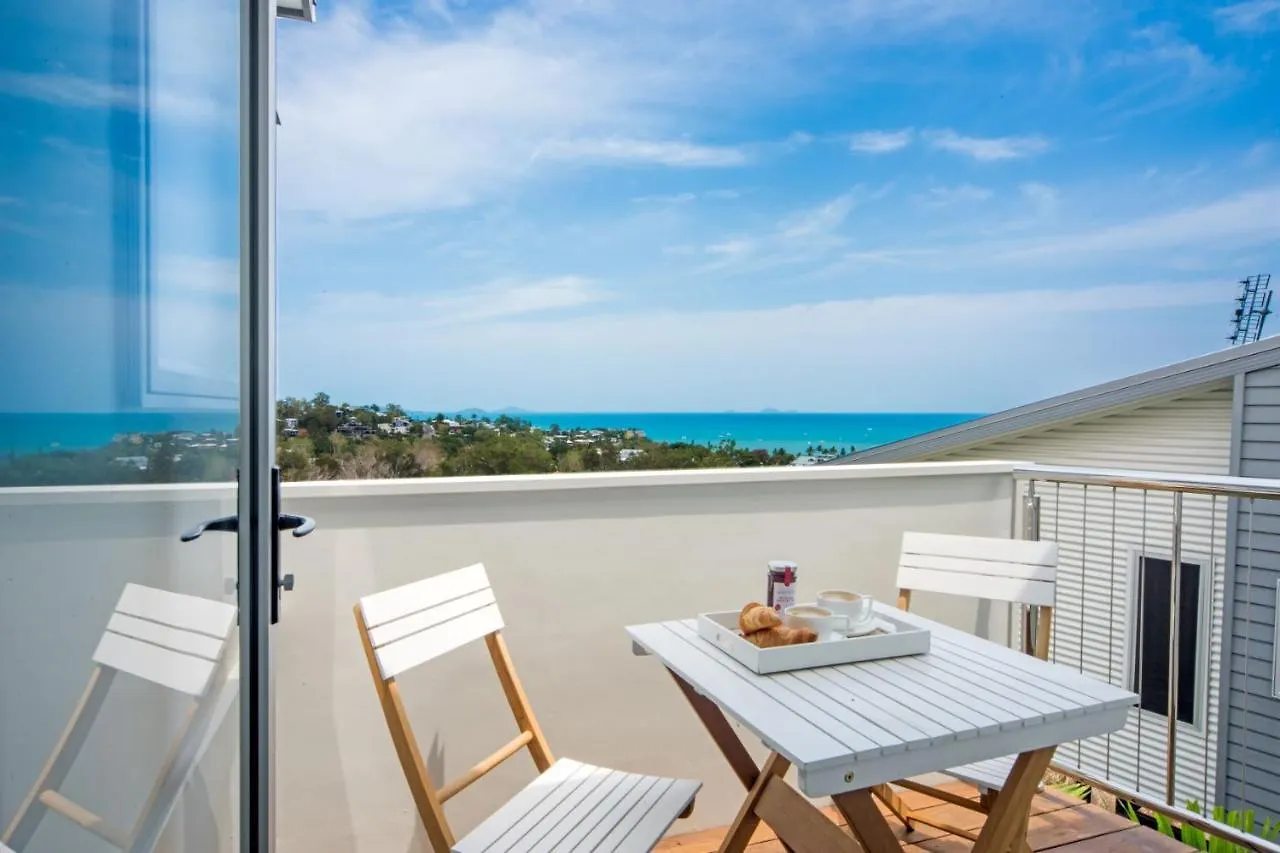 Oleander Holiday Home - Airlie Beach Australia